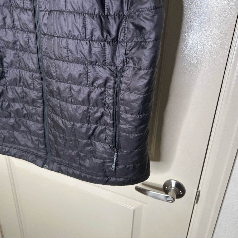 Patagonia Nano Puff Vest Color Black SuperMicro Size Large STY 84242 - Picture 7 of 16